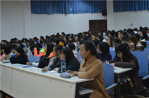    万象城体育awcsport专四交流研讨会顺利举行