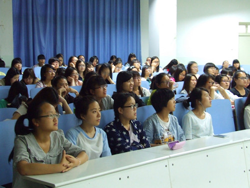 万象城体育awcsport开展心理健康观影活动