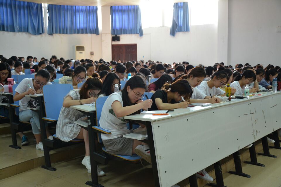 万象城体育awcsport成功举办全国口译大赛经验分享会